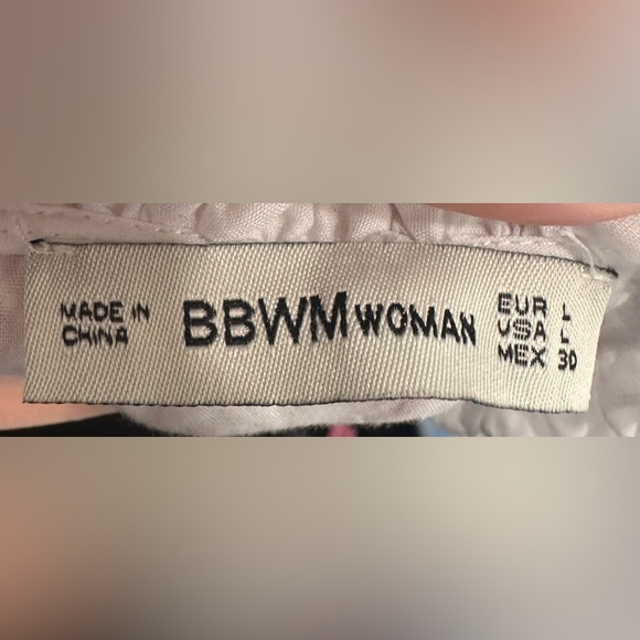 BBWM Puffball Sleeve Top Sz L - Picture 4 of 4